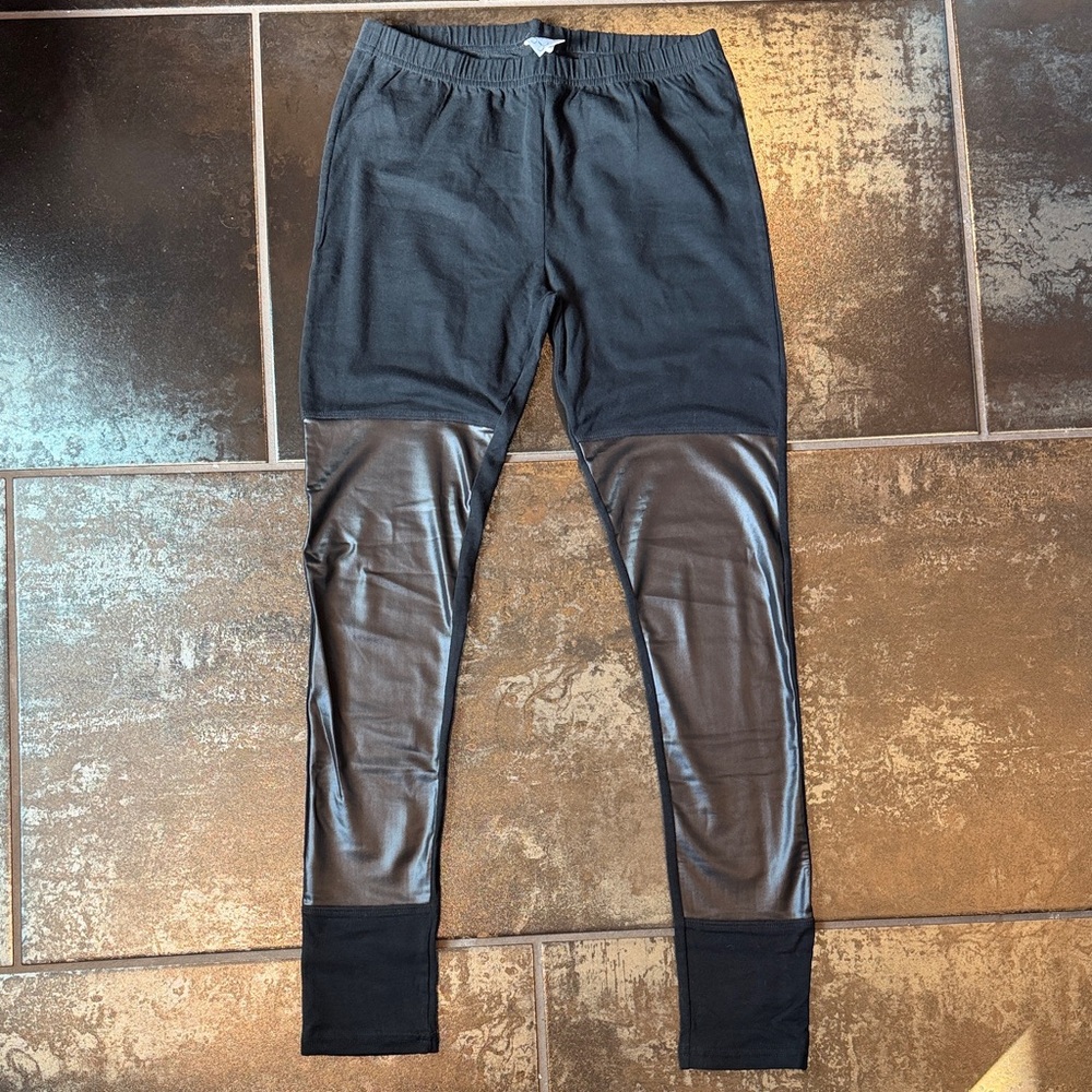Jessica Simpson Black Faux Leather Panel Leggings